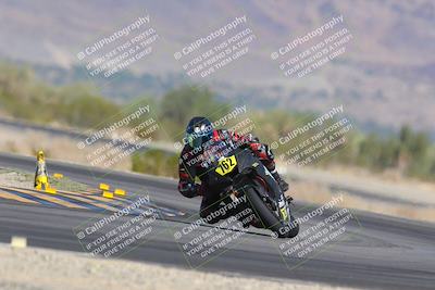 media/Nov-12-2023-SoCal Trackdays (Sun) [[5d1fba4e7d]]/Turn 14 (1035am)/